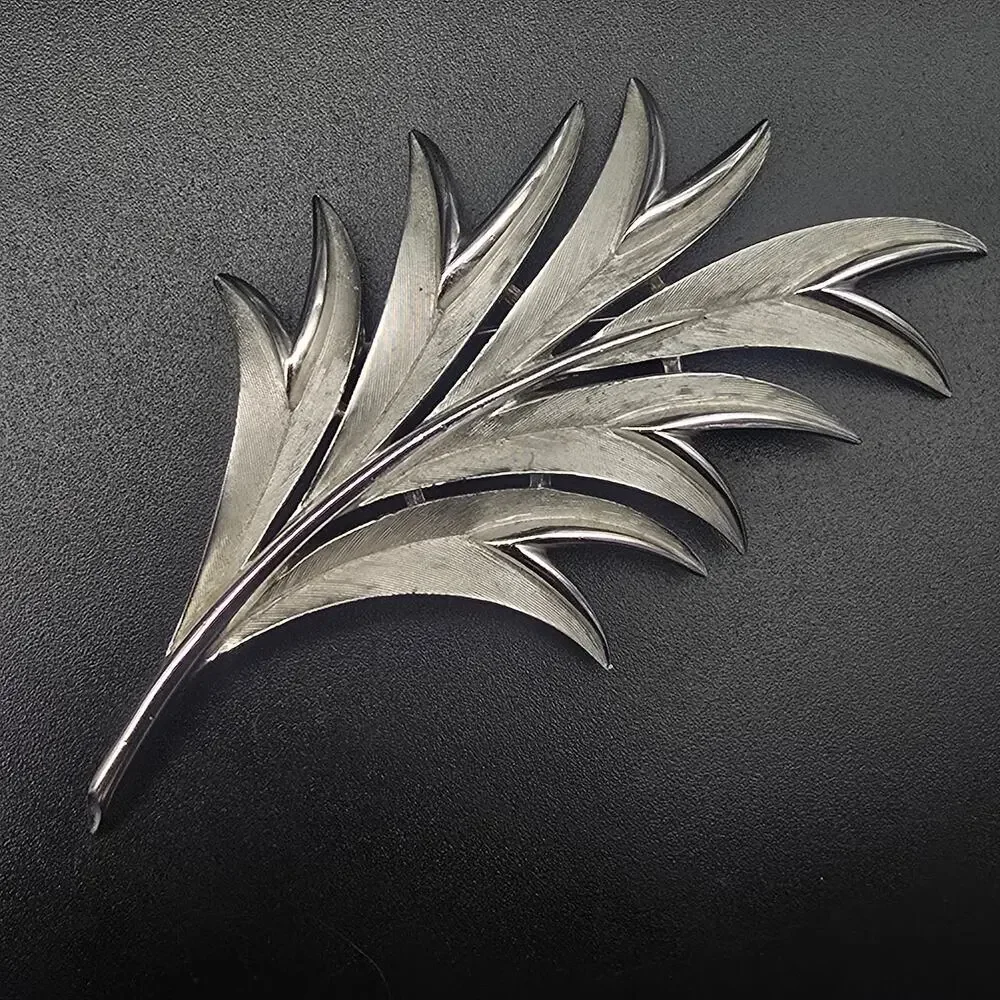 Crown Trifari Silver Tone Leaf Brooch Vintage Costume Jewelry